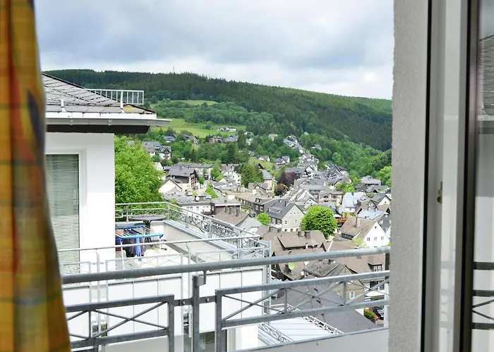 Grosse In Mit Balkon * Виллинген