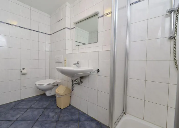 Апартаменты Grosse In Mit Balkon *